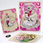 Cartes de tarot roses avec illustrations fantastiques