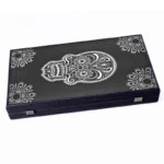 Boîte noire bois motif main de Fatma ornementale