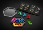 Jeu de puzzle Tetris coloré avec pièces et plateaux