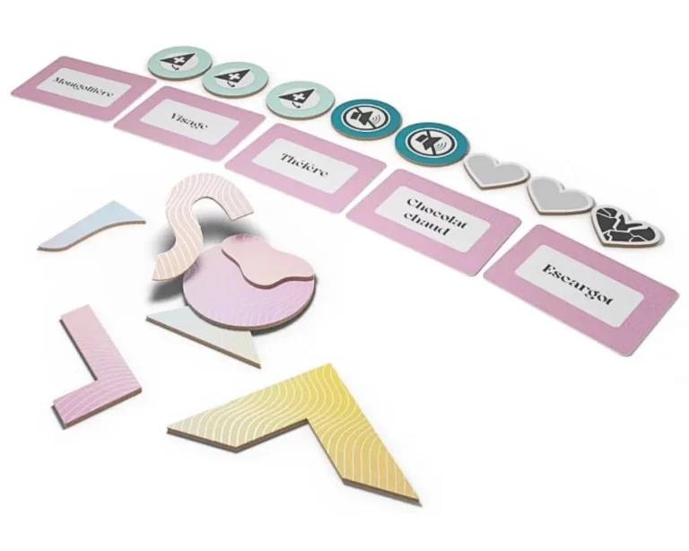 Jeu de puzzle et cartes illustrées