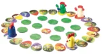 Jeu de société enfants avec figurines poules et cartes colorées