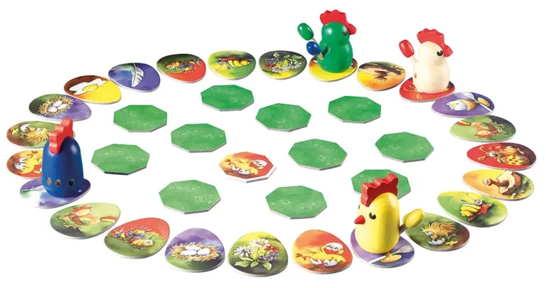 Jeu de société enfants avec figurines poules et cartes colorées