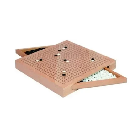 Plateau de jeu de go en bois avec pions noirs et blancs