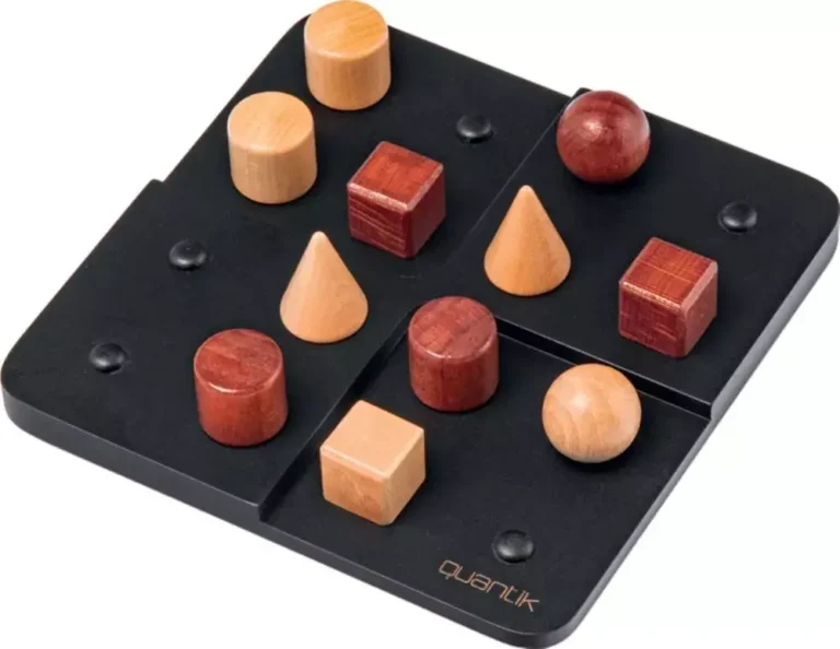 Jeu de morpion tactile avec pièces bois et résine